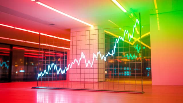 US stocks open in the red: S&P 500 slips 0.3%, Dow downs 140 points