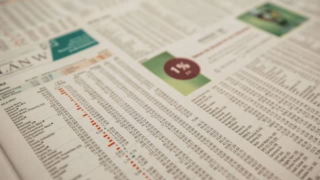 ADP Says US Payrolls in Nov. Fell by 32,000