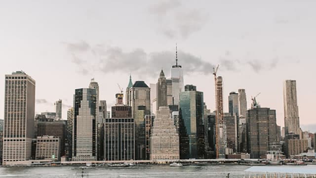 Best Income Ideas for 2026: Dividend Stocks, Energy Pipelines, and Other Top Picks