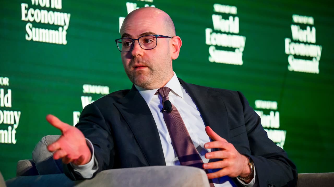 Fed's Miran downplays impact of Trump's tariffs on growth, inflation