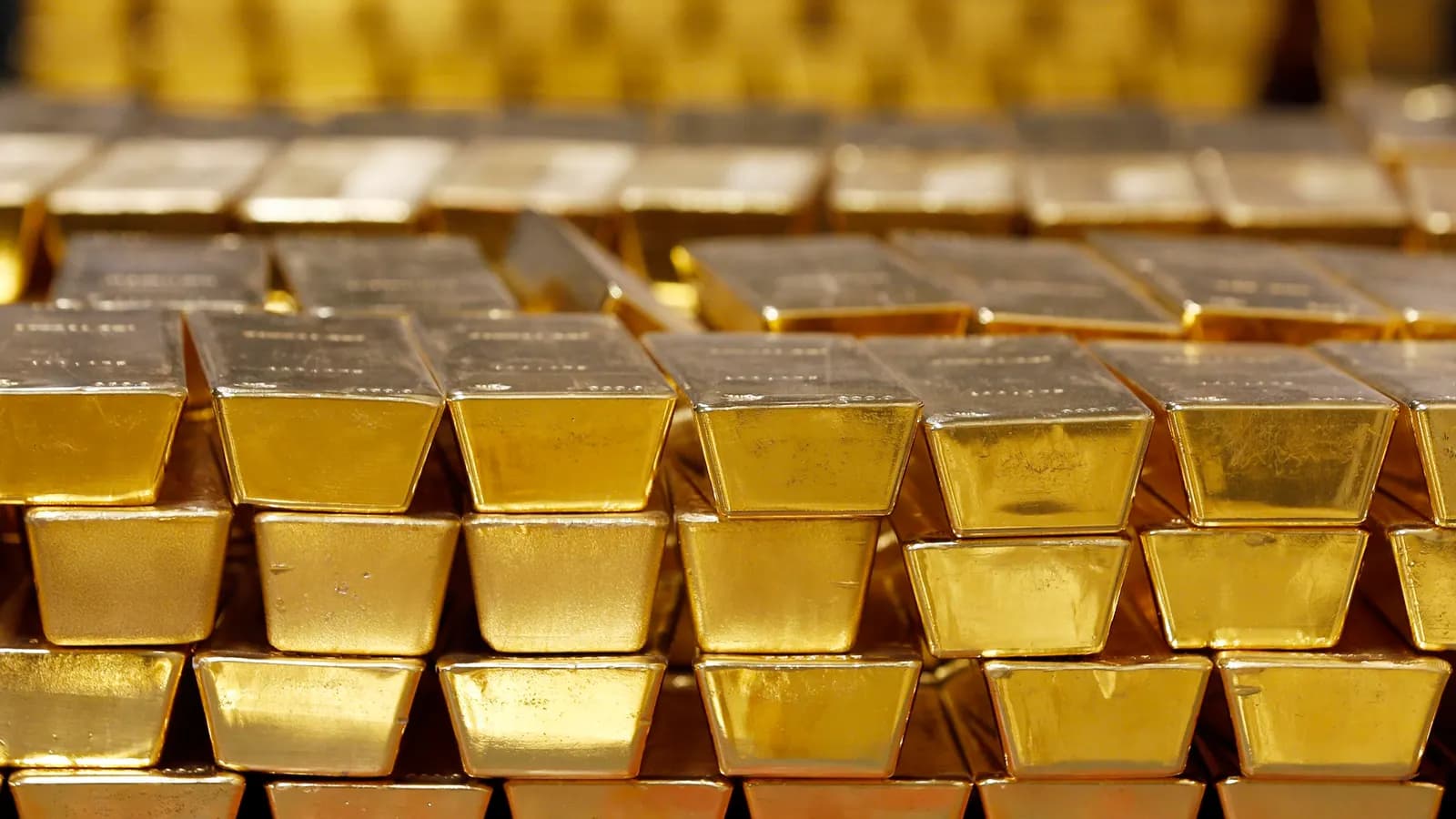 Gold Hits Record And Bitcoin Rises Amid Government Shutdown Uncertainty
