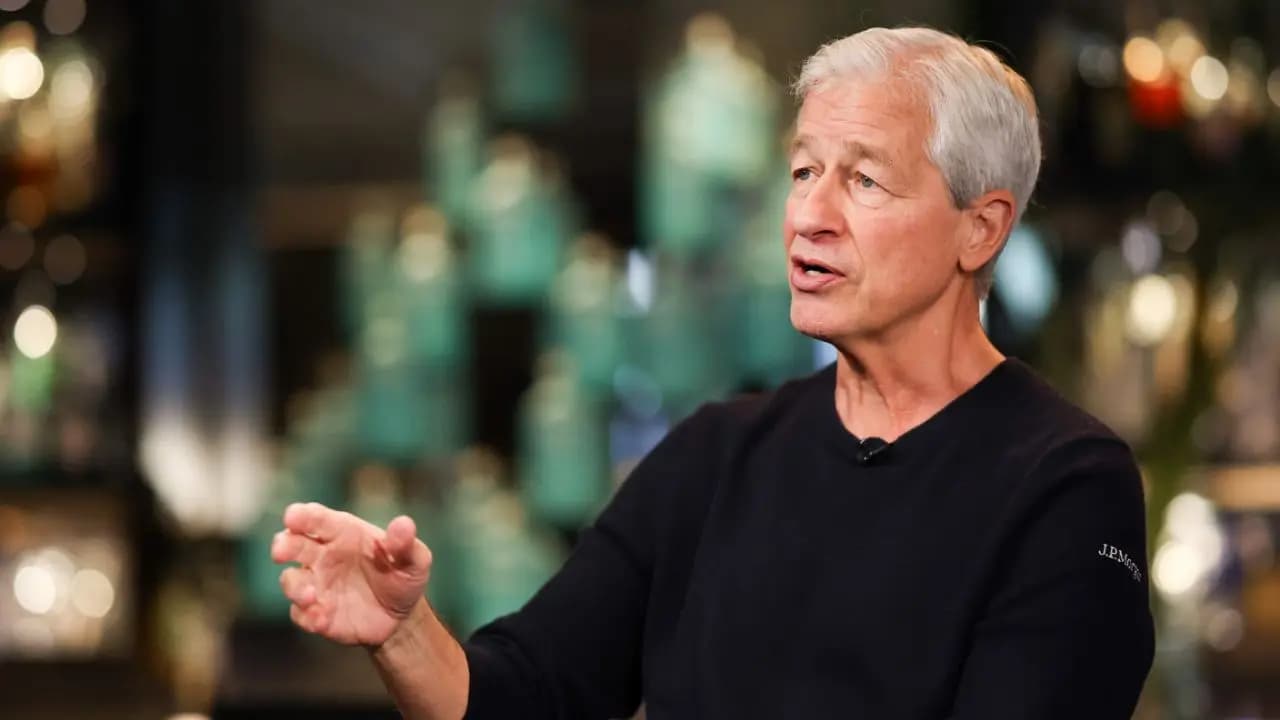 Jamie Dimon warns of 'cockroaches' in US economy as credit concerns grow