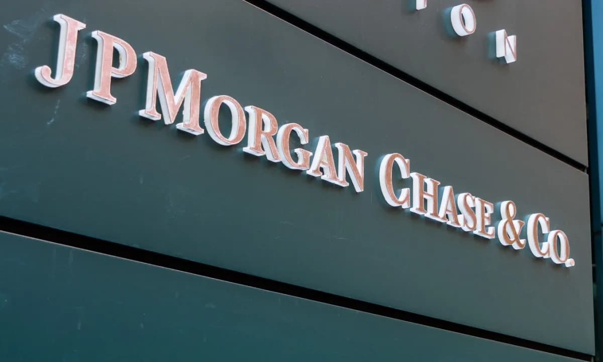 JPMorgan Vice Chair Daniel Pinto Says ‘Correction' Coming for AI Valuations