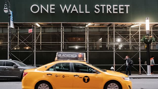 Nasdaq Surges 350 Points; Enlivex Therapeutics Shares Spike Higher